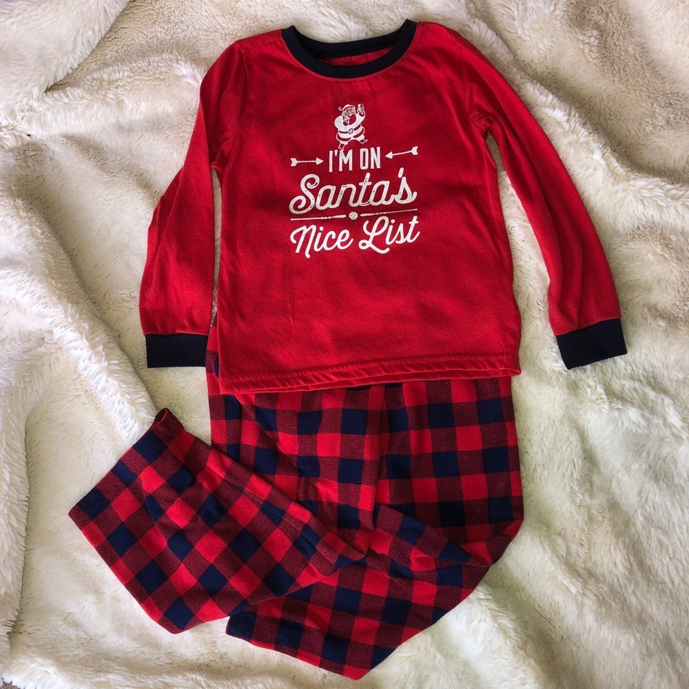 Oshkosh Holiday pjs